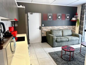 Smart-tv och eldstad