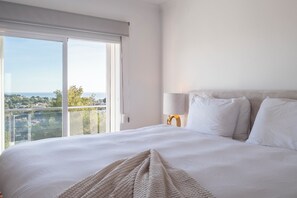 4 bedrooms, iron/ironing board, travel crib, WiFi