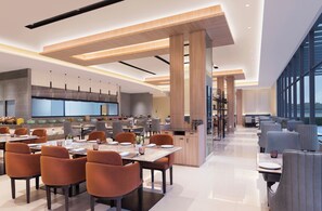 3 restaurants, breakfast, lunch, dinner served; international cuisine - Mercure Lucknow Gomti Nagar (Lucknow)