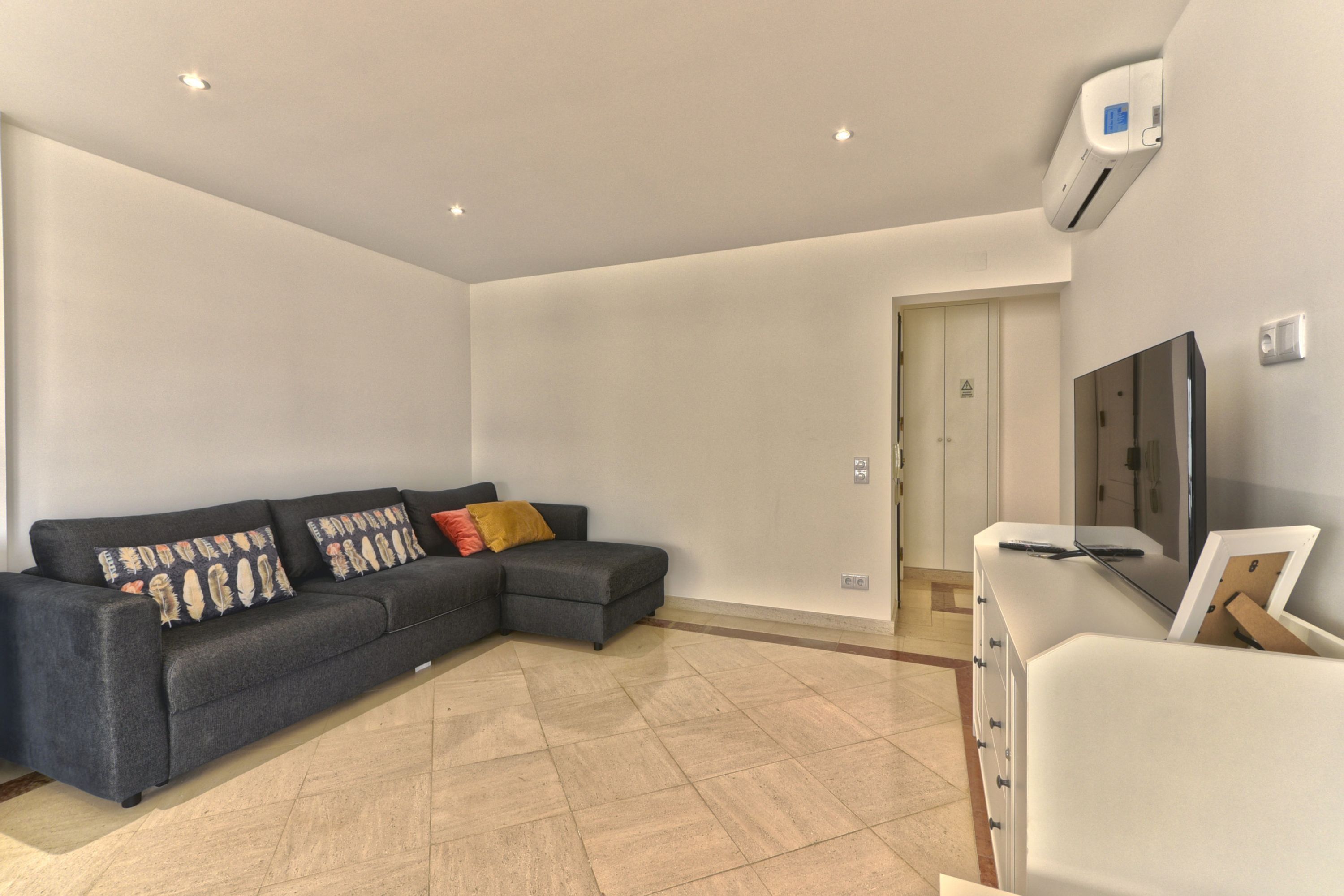 アパートメント 喫煙可 | 2 室のベッドルーム