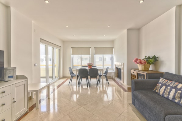 Apartment, Smoking | 2 bedrooms