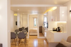 1 chambre, accès au Wi-Fi (inclus), literie fournie