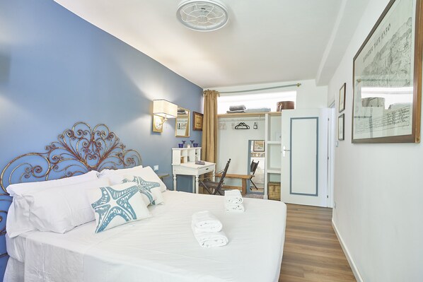 Apartment | 2 bedrooms - La Medusa Blu in Albenga (Albenga)