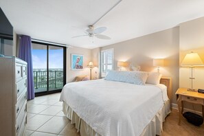 Condo, varias camas (Perdido Towers West 1005) | 2 habitaciones y tabla de planchar con plancha 