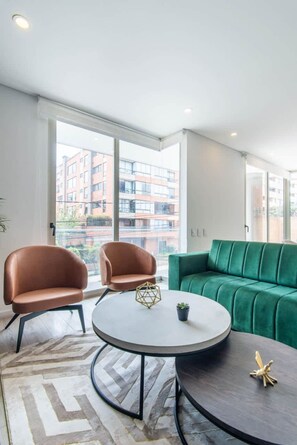 Apartment, Smoking | 3 bilik tidur 