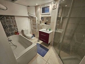 Shower - 3 rooms 50 m from the sea (Fréjus)