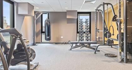 Modern Apartment - Central - Gym