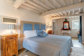 Apartamento, patio, vistas al jardín | 3 dormitorios y wifi gratis