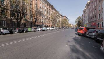 Apartamento, 2 quartos | Estacionamento | Estacionamento sem manobrista (sujeito a cobrança)