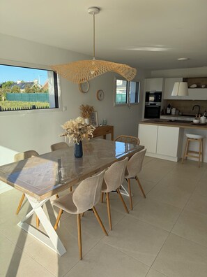 Dining - Port-Manec'h, house with pool - beach within walking distance (Finistère)
