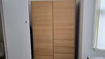 Shared Dormitory, 1 Bedroom, Smoking, Patio | Interior