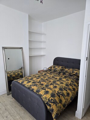 Dortoir Partagé, 1 chambre, fumeurs, patio | 1 chambre