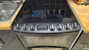 Shared Dormitory, 1 Bedroom, Smoking, Patio | Interior