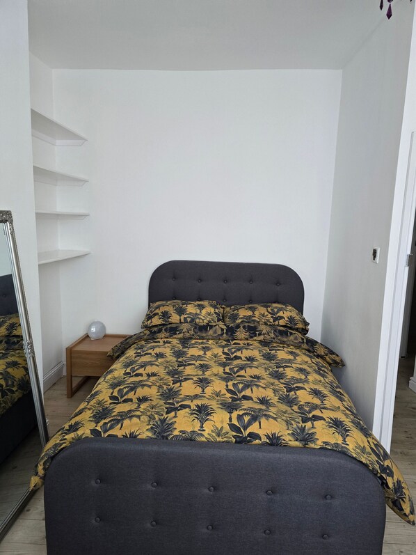 Gemeinsamer Schlafsaal, 1 Schlafzimmer, Raucher, Terrasse | 1 Schlafzimmer