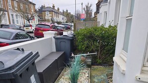 Shared Dormitory, 1 Bedroom, Smoking, Patio | Exterior - Room-ground Floor two Bedroom Flat (London)