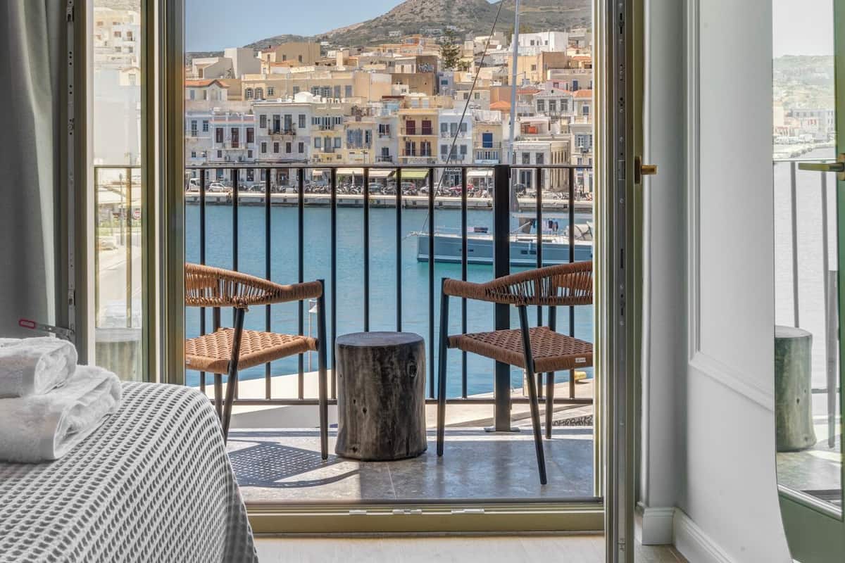 Luxury Double or Twin Room, 1 Queen Bed, Balcony, Sea View | In-room safe, laptop workspace, blackout drapes, soundproofing