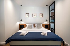 Zimmersafe, schallisolierte Zimmer, Bügeleisen/Bügelbrett