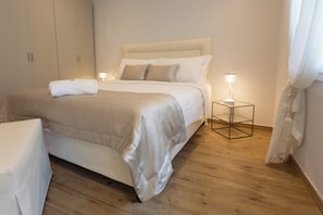 Deluxe Apartment | In-room safe, soundproofing, free WiFi, bed sheets - Ca' Benedetta Suite House Apartsuite Chioggia (Chioggia)