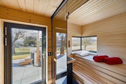 Luxurious vacation home in the countryside in the Zittauer Gebirge Nature Park