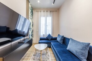 Living area - The Authentic Villa Apartment 1 by PS (Durrës)