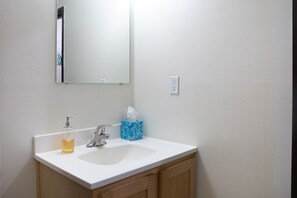 مجففات شعر، مناشف