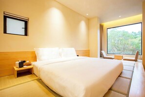 ห้องแฟมิลี่ทริปเปิล, วิวสวน | ห้องเก็บเสียง, Wi-Fi ฟรี