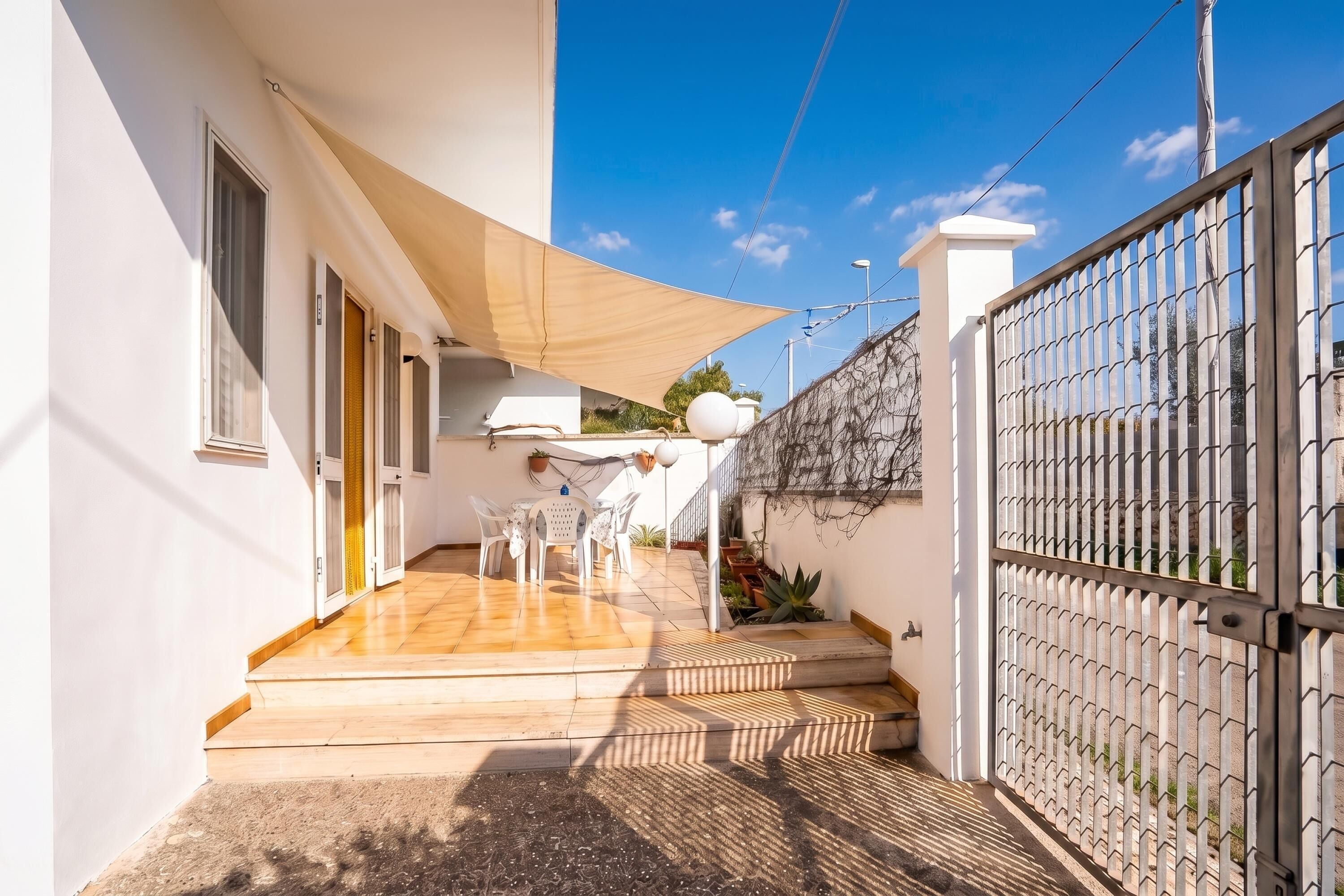 Standard Villa, 2 Bedrooms, Terrace (Dimora Del Mare - Villa with Garden) | Outdoor dining