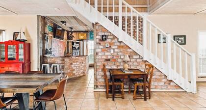 Rancho Vista Cabin - Frio - Garner - Sleeps 10