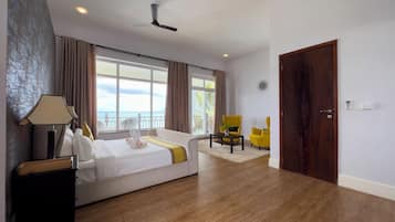 Vil·la de luxe, balcó, vistes al mar | 3 dormitoris, habitacions insonoritzades i wifi gratuïta