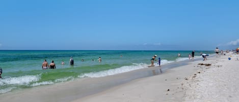 Condo, Multiple Beds (Pelican Isle 512) | Beach | On the beach