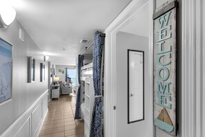 Condo, Plusieurs lits (Pelican Isle 512) | Intérieur
