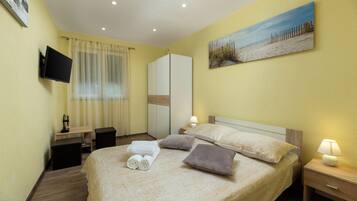 3 camere, ferro/asse da stiro, Wi-Fi gratuito, lenzuola