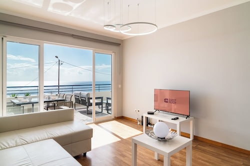 GuestReady - Relaxing moment in Caniço