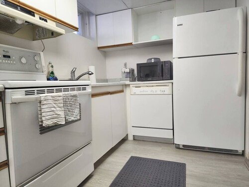 2-bed suite 10 mins from all attractions