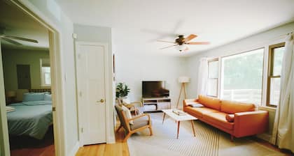 Home in Carrboro, Fully Renovated!