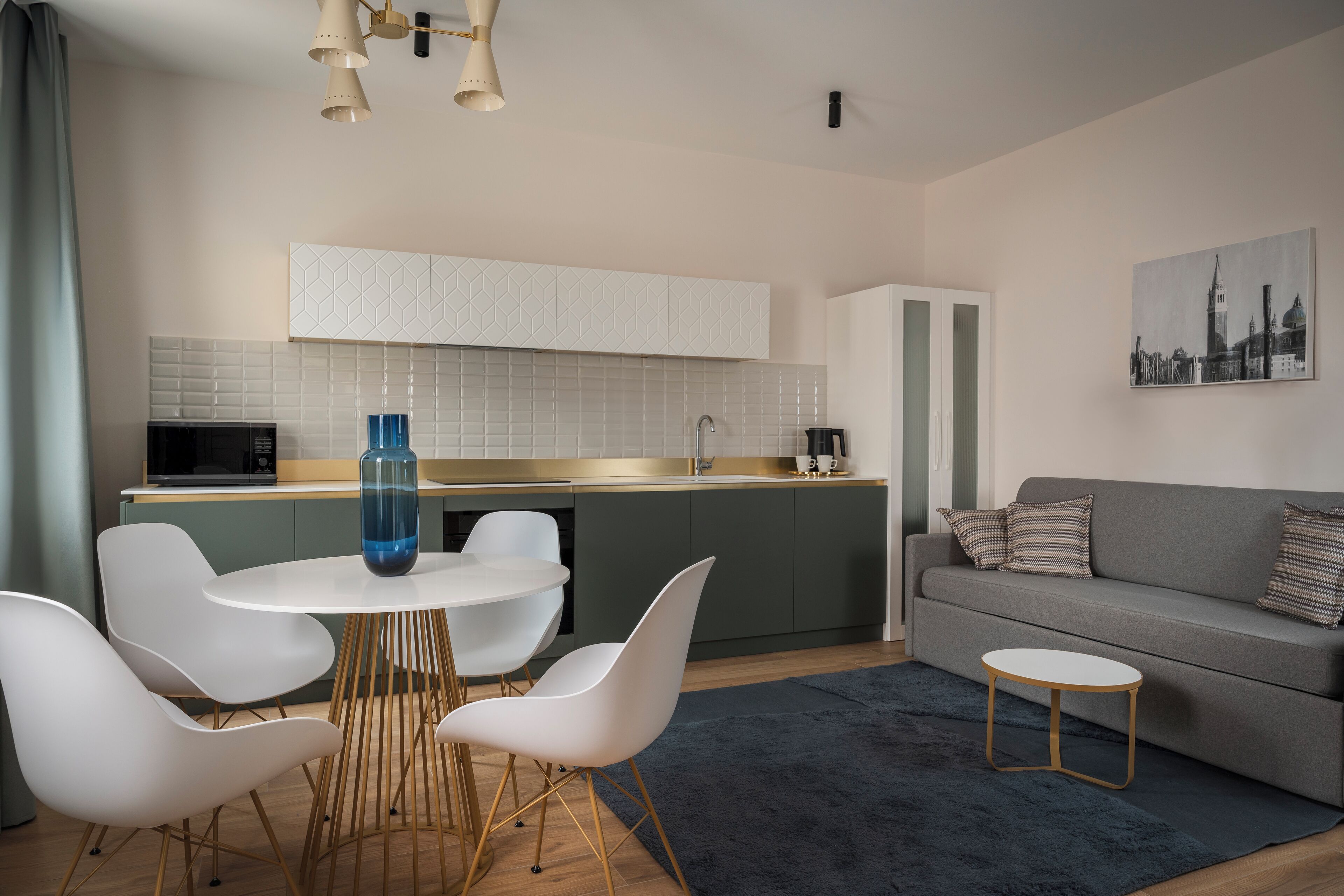 Classic Apartment, Canal View (C19) | Living area