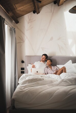 Comfort Apartment, Garden View (B15) | In-room safe, blackout drapes, soundproofing, iron/ironing board