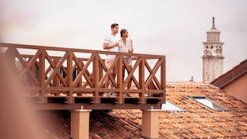 Executive-Apartment, Stadtblick (D32) | Terrasse/Patio