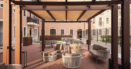 Palazzo Dei Guardiani