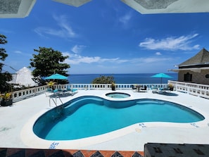 Piscina all'aperto