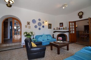 House, Smoking | 6 bedrooms