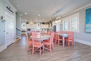 House | 8 bedrooms, Internet - Beachfront 8bedrooms Lemonshello (Gulf Shores)