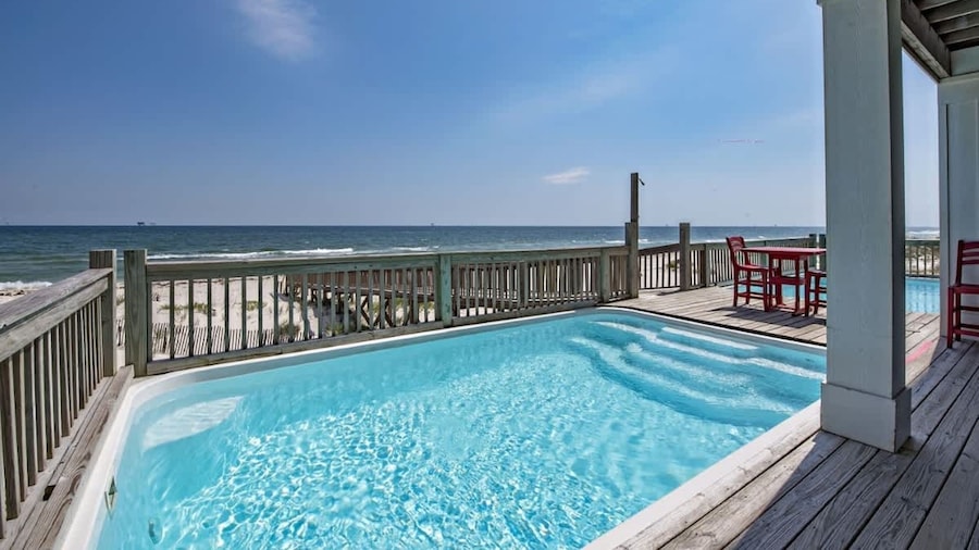 Beachfront 5bed Easybreezy East