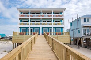 House | 9 bedrooms - Beachfront 9bed Easybreezy West (Gulf Shores)