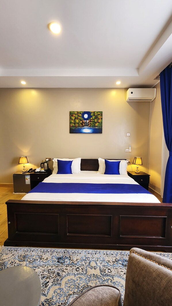 Habitación de lujo doble, vistas al jardín | Wifi gratis