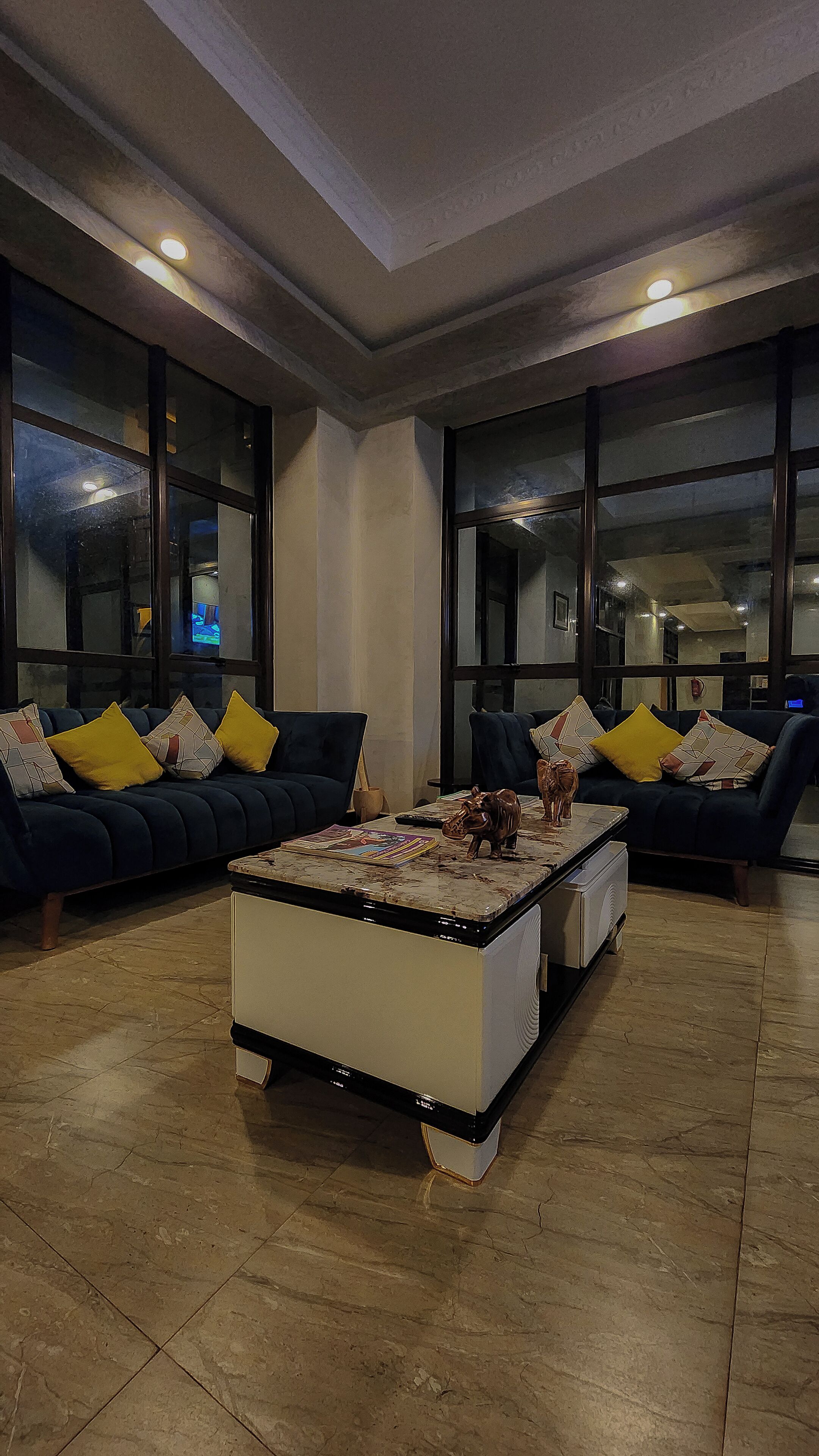 ロビー応接スペース