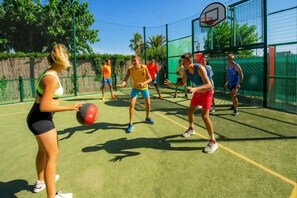 Sportplatz