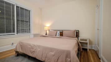 1 bedroom, iron/ironing board, WiFi, bed sheets