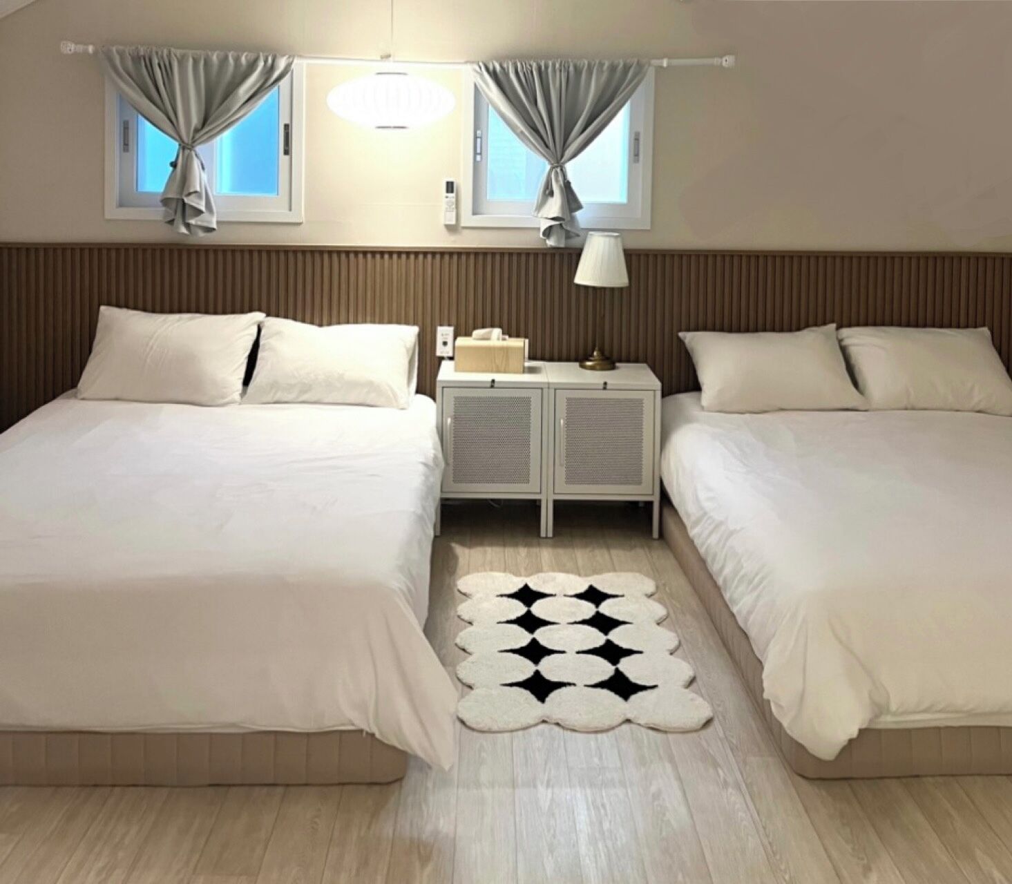 Family Double or Twin Room, 1 Bedroom, Non Smoking, Kitchen | Laptop workspace, free WiFi