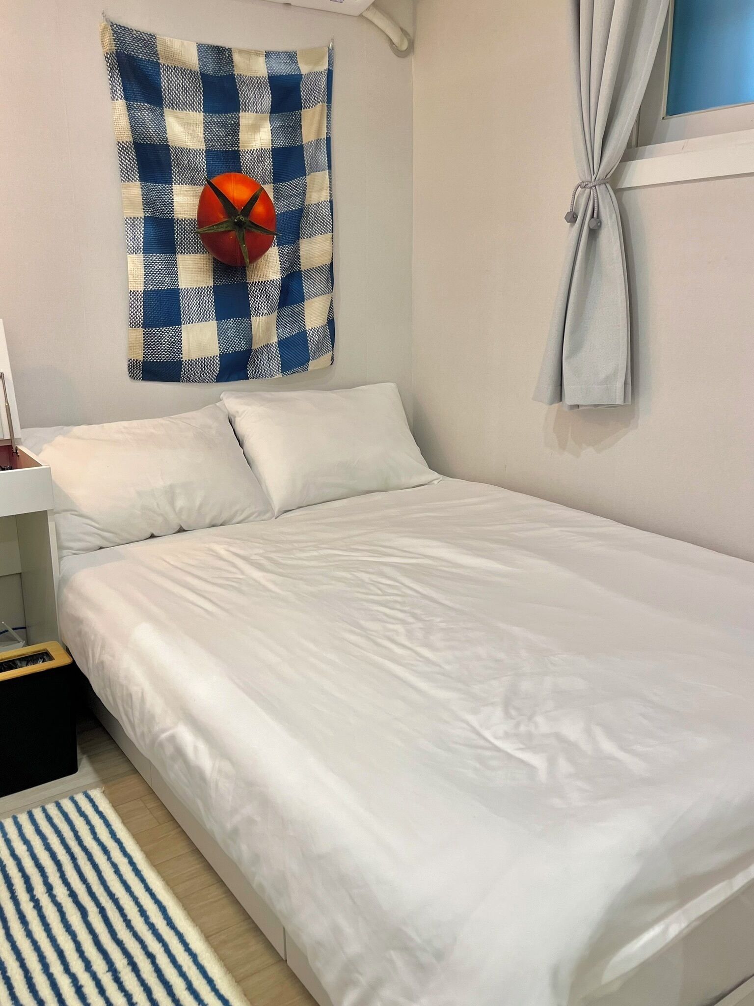 Basic Single Room, 1 Double Bed, Non Smoking, Private Bathroom | Laptop workspace, free WiFi